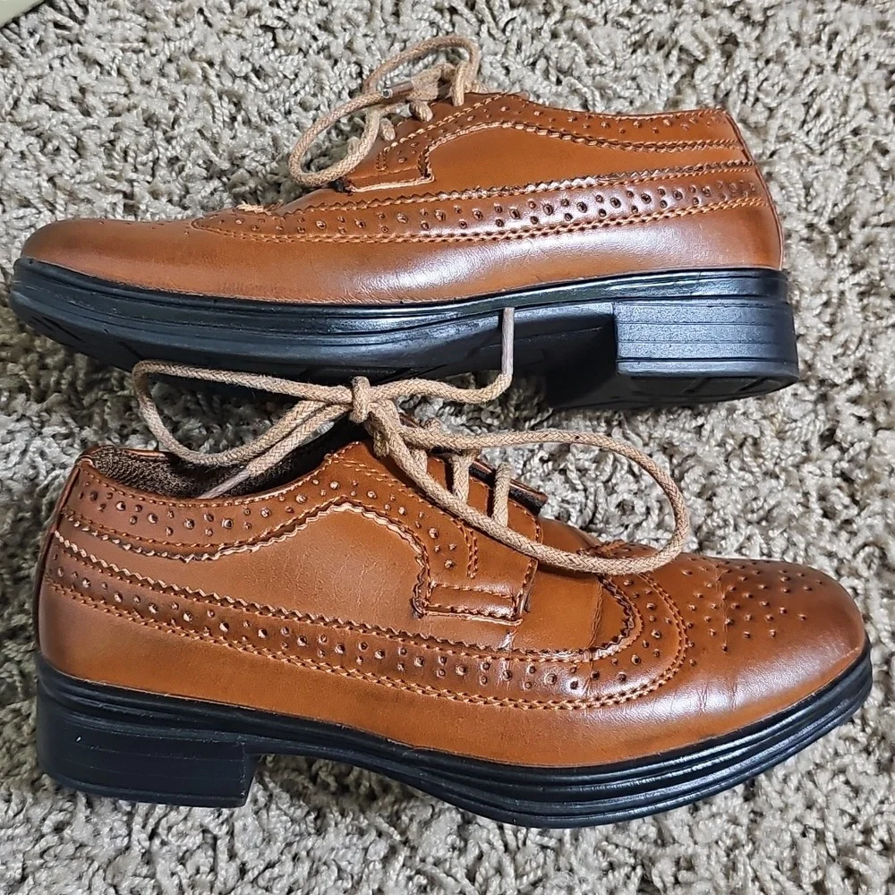 Deer Stags Boy's Brown Ace Wing Tip Oxford Shoes Lace Up - Picture 5 of 8